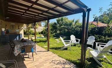 SE VENDE HERMOSA CASA EN QUILAMAPU