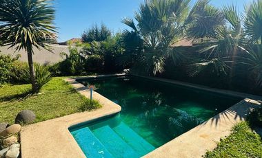 SE VENDE HERMOSA CASA EN QUILAMAPU