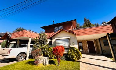 SE VENDE HERMOSA CASA EN CONDOMINIO NUEVA TOLEDO