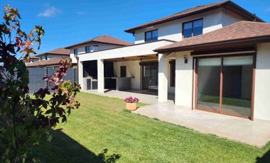 Maravillosa casa en Arriendo