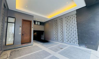 Modern 4Storey E-Home Townhouse with Mezzanine for Sale in Quezon Avenue, Quezon City