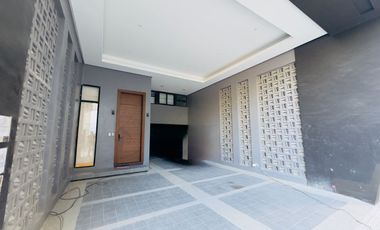 Modern 4Storey E-Home Townhouse with Mezzanine for Sale in Quezon Avenue, Quezon City