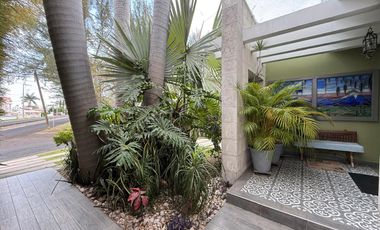 CASA EN VENTA EN FRACCIONAMIENTO LOMAS DE COCOYOC, MORELOS