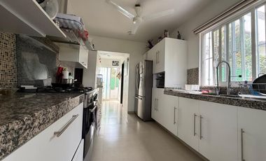 CASA EN VENTA EN FRACCIONAMIENTO LOMAS DE COCOYOC, MORELOS
