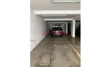 Alquilo Depa 2 Dormitorios - 3Er Piso - Urb. San Roque – Surco