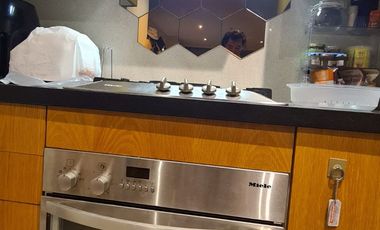 Termurah Sewa di 5 Star Luxury Meriton Suites World Tower Apartment, Dulu Tertinggi di Kota Sydney Cbd, New South Wales, Australia