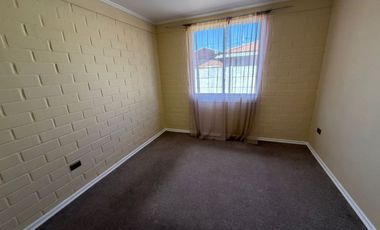 Hermosa casa en arriendo en Machali