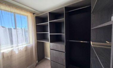 Hermosa casa en arriendo en Machali