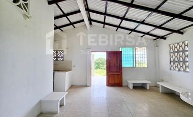 Venta de Casa de 1 Planta, 3 Dormitorios, Amplio Terreno - Punta Blanca, Entrada 6, Ruta del Spondylus