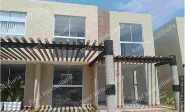 Vendo Casa en Cartagena en Condominio El Doral