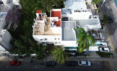 Edifico en venta a pasos de la 5ta Avenida en Playa del Carmen - Centro