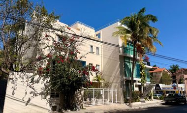 Edifico en venta a pasos de la 5ta Avenida en Playa del Carmen - Centro