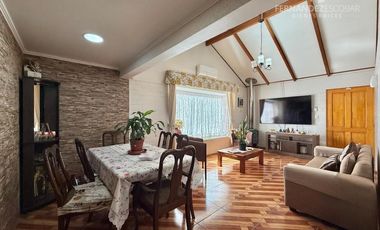 LOS ANDES - VENDE CASA 4D 2B VILLA JARDINES