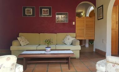 Casa en renta en Tepoztlán Morelos, en Santiago Tepetlapa