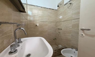 Diamante, entre Perú y España - Casa en venta en Zona Centro