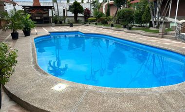 Via a Al Costa, Hermosa Casa de 6 Dorm. en Venta y Alquiler.