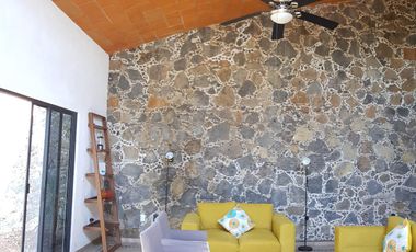 Casa en renta en Tepoztlán Morelos, en Santiago Tepetlapa
