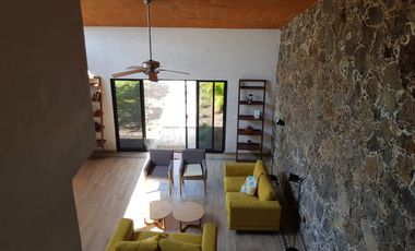 Casa en renta en Tepoztlán Morelos, en Santiago Tepetlapa