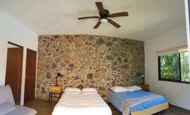 Casa en renta en Tepoztlán Morelos, en Santiago Tepetlapa