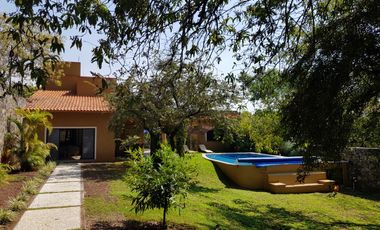 Casa en renta en Tepoztlán Morelos, en Santiago Tepetlapa