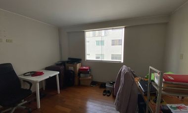 VENTA DE EXCLUSIVO DEPARTAMENTO A UN PASO DEL JOCKEY EN SURCO