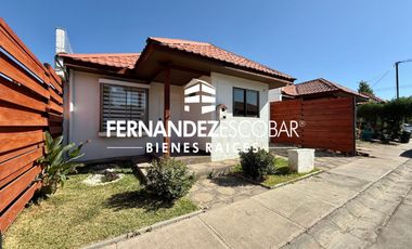 SAN ESTEBAN - VENDE CASA 3D 2B 1E - COND. TOCORNAL