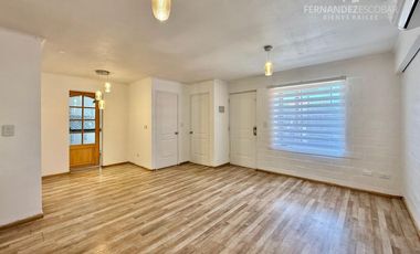 SAN ESTEBAN - VENDE CASA 3D 2B 1E - COND. TOCORNAL