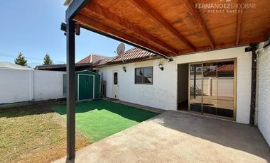SAN ESTEBAN - VENDE CASA 3D 2B 1E - COND. TOCORNAL