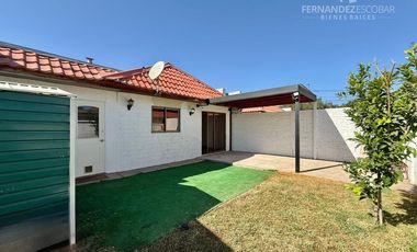 SAN ESTEBAN - VENDE CASA 3D 2B 1E - COND. TOCORNAL