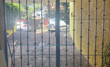 CASA EN RENTA EN VILLA VERDUN