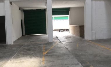 Bodega Alquilo En Conjunto de 380 M2 / $8.500.000 / No Paga Admón. / Arroyohondo