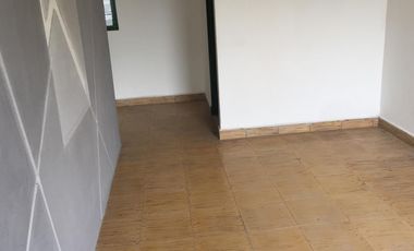 Bodega Alquilo En Conjunto de 380 M2 / $8.500.000 / No Paga Admón. / Arroyohondo