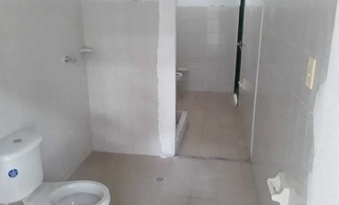 Bodega Alquilo En Conjunto de 380 M2 / $8.500.000 / No Paga Admón. / Arroyohondo