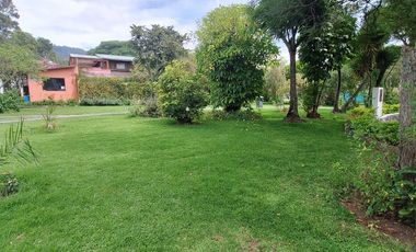 VENTA CASA EN URBANIZACIÓN SECTOR CUMBAYA