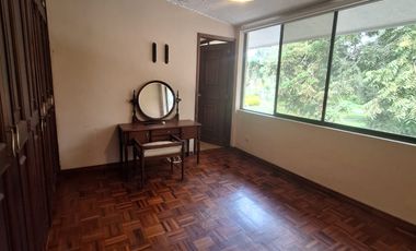 VENTA CASA EN URBANIZACIÓN SECTOR CUMBAYA