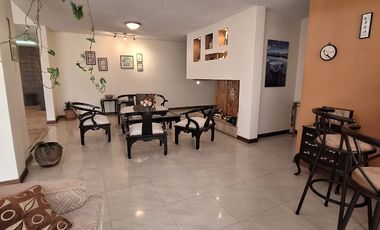 VENTA CASA EN URBANIZACIÓN SECTOR CUMBAYA
