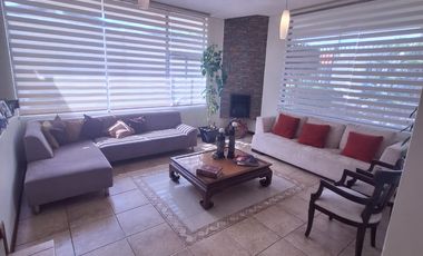 VENTA CASA EN URBANIZACIÓN SECTOR CUMBAYA