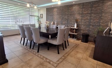 VENTA CASA EN URBANIZACIÓN SECTOR CUMBAYA