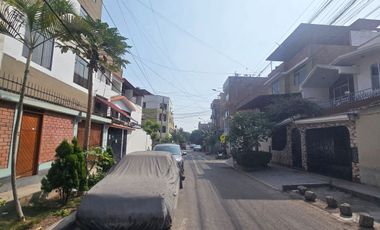 CASA 2 PISOS EN VENTA 160 M2 URB. LOS PORTALES JAV PRADO 2DA ETAPA - ATE