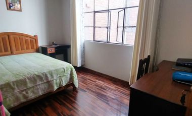 CASA 2 PISOS EN VENTA 160 M2 URB. LOS PORTALES JAV PRADO 2DA ETAPA - ATE