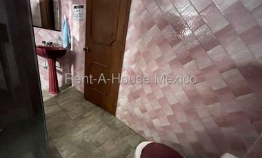 EDICIO EN RENTA NAUCALPAN DE JUAREZ - CIUDAD SALTELITE 26-2425 EM