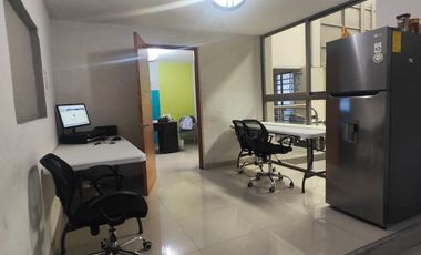 Propiedad Comercial en Venta con Bodega y Local en Cuernavaca, Morelos. Excelente Inversión.