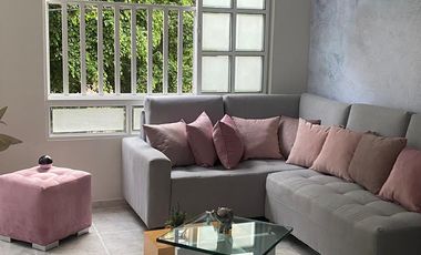 VENTA CASA VERSALLES FLORIDABLANCA 176M