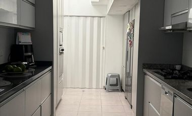 VENTA CASA VERSALLES FLORIDABLANCA 176M