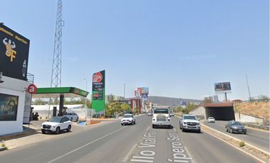 Terreno comercial de 2,000 m2 Anillo Vial Junipero Serra