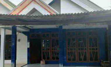 Dijual murah via lelang rumah di palemwatu Menganti Gresik
