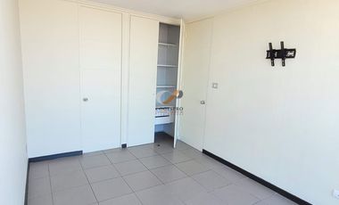 Departamento 1D1B dos ambientes / Stgo. Centro / Metro Estación L2 Parque O'Higgins