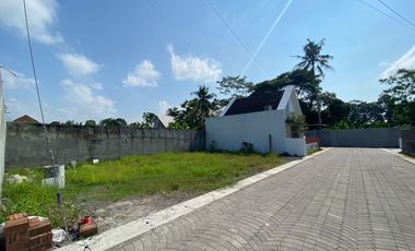 DI JUAL RUMAH CANTIK MURAH DEKAT KAMPUS UPN YANG BIKIN BETAH BANGET