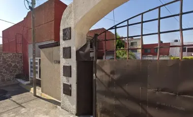 CASA EN VENTA EXCELENTE OPORTUNIDAD DE REMATE BANCARIO