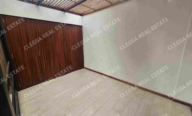 Rento o arriendo casa con jardin  en la UDA -